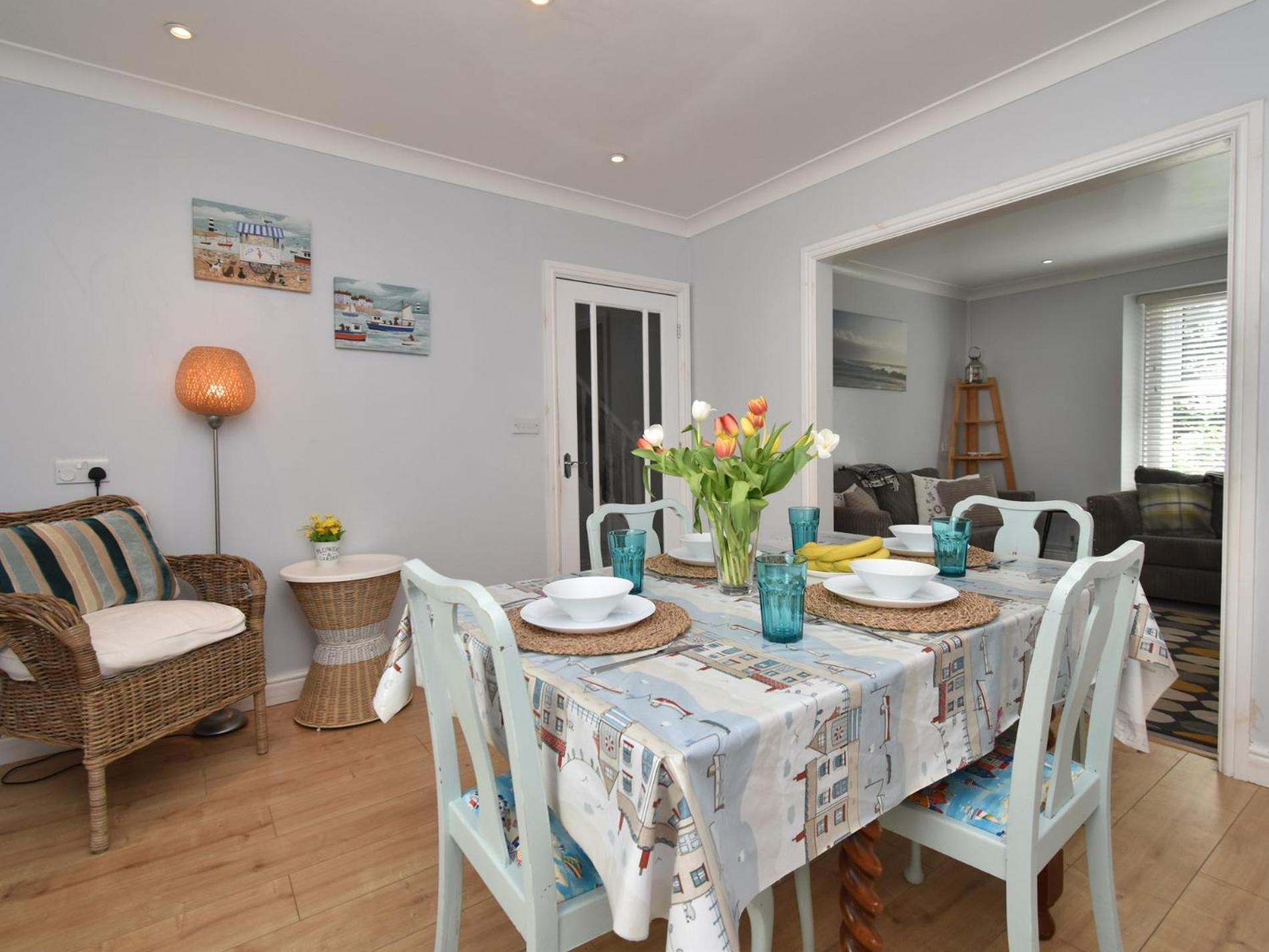 4 Bed In Tenby Fb003 Exterior foto